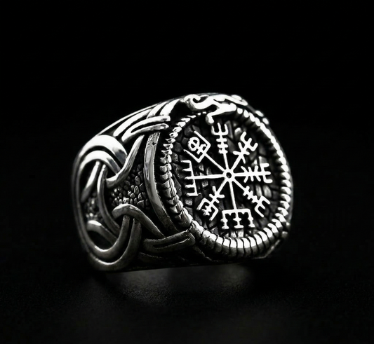 Viking Wayfinder Compass Ring