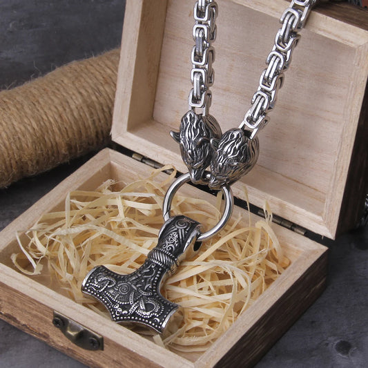 Viking Wolf Hammer Mjölnir